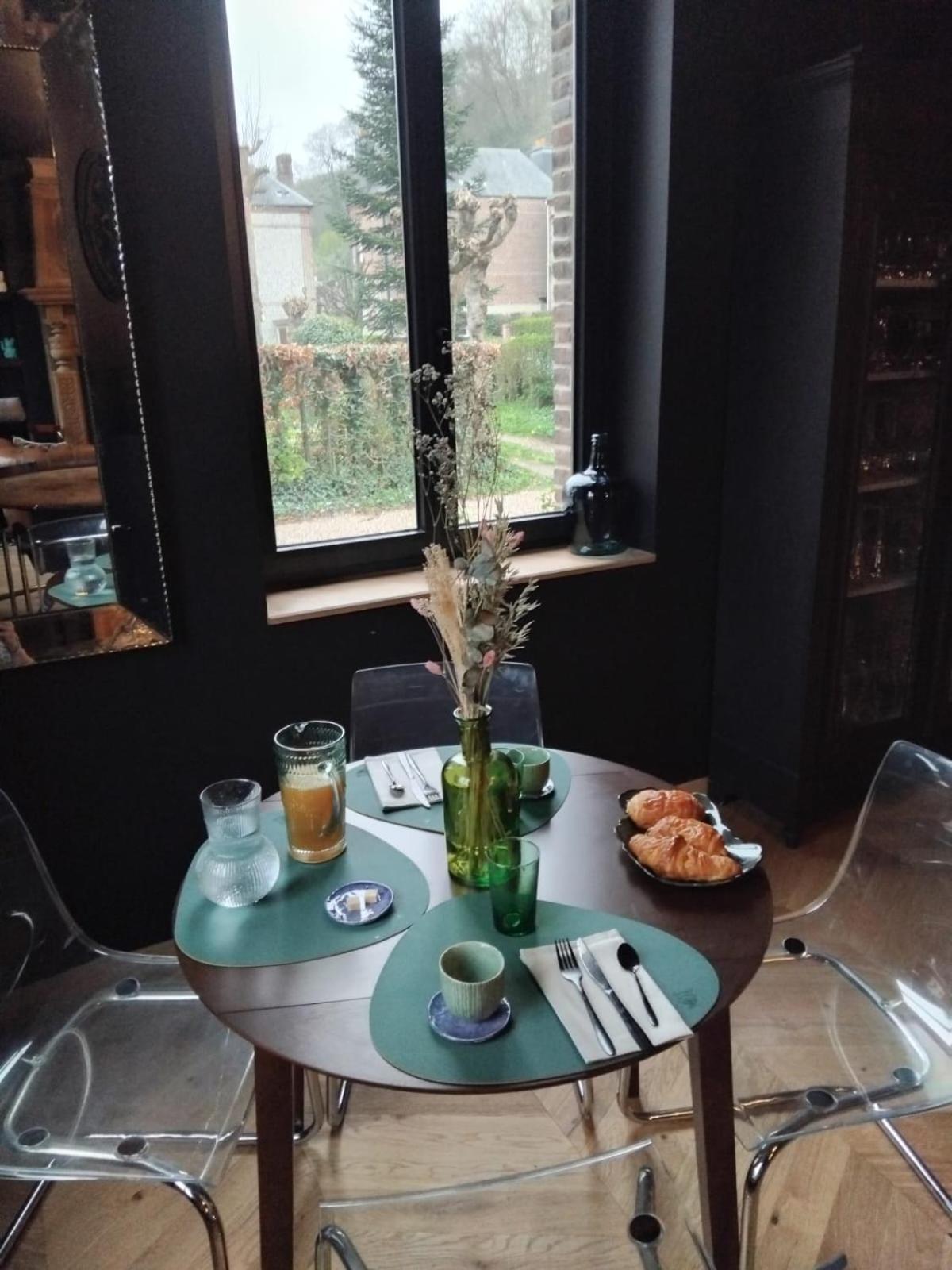 La Villa Du Clos Normand Les Petites Dalles Auberge Familiale Saint-Martin-aux-Buneaux Εξωτερικό φωτογραφία